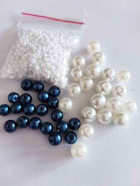 Glass Beads, Mixed, Blue + White + White, Round + Seedbeads, 6mm, 8mm, 8/0, 2 x 20pc