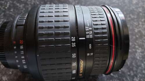 SIGMA 28-300mm F3.5-6.3 D LENS for NIKON Cameras