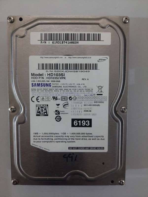 Harddrives LOT (Health in description & on Images)