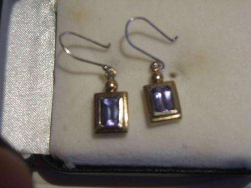 **R1 START* Gold Square Hanging Earrings