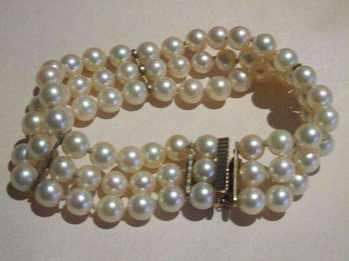 Pearl & Gold Bracelet