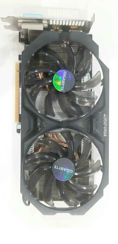 Gigabyte R9380 GPU 2GB