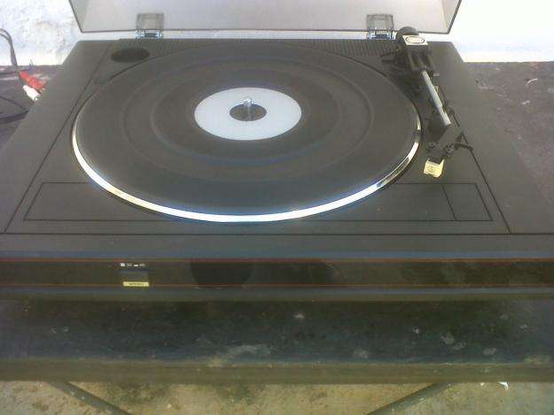 Kenwood KD-1000 Turntable