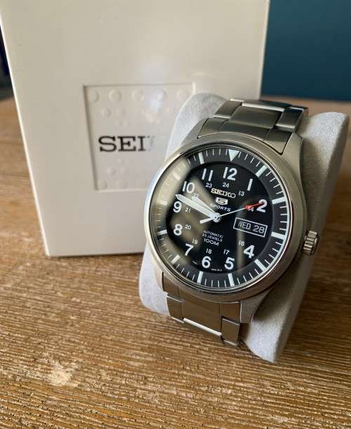 Seiko SNZG13K1 pre-owned