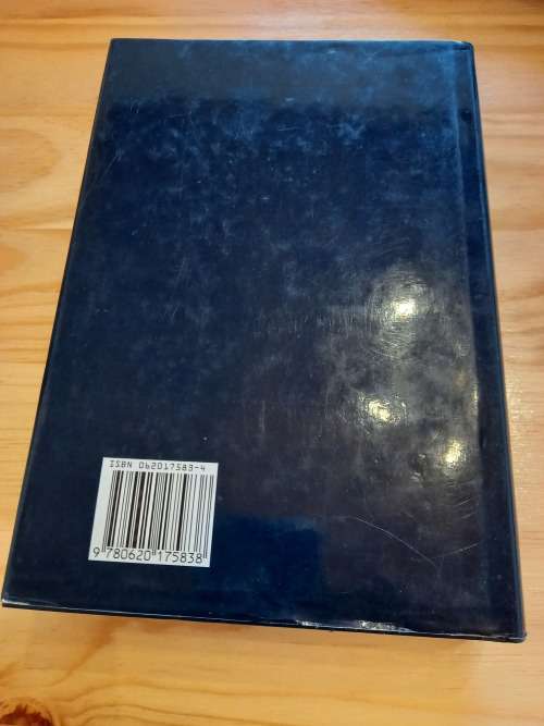 Roberts` Birds of Southern Africa 6th edition By Gordon Lindsay Maclean (2nd impression 1996)