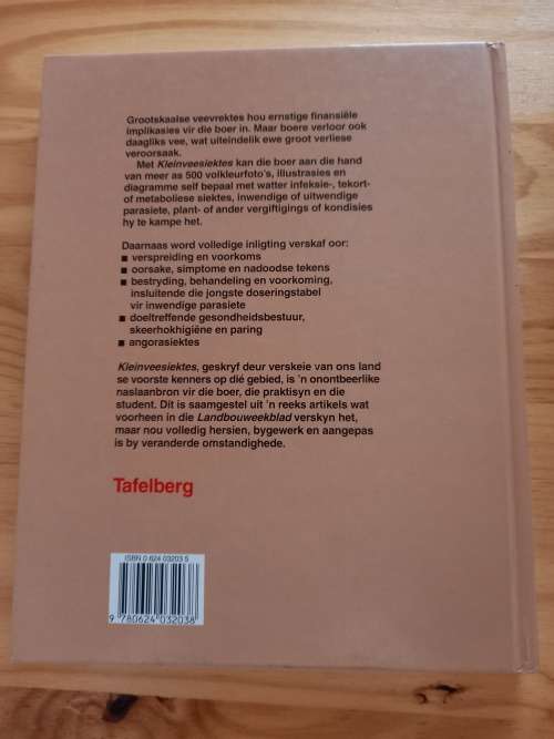 Kleinveesiektes deur Jan de Wet & Gareth Bath(red) - Toestand - Soos Nuut