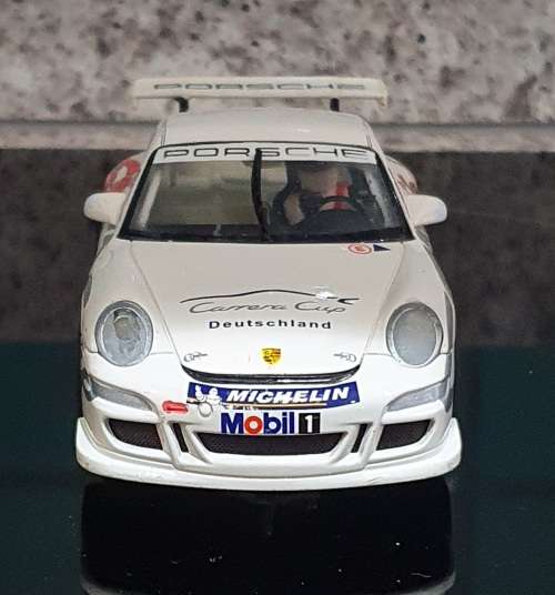 1/32 SCX Porsche 911 GT3 cup