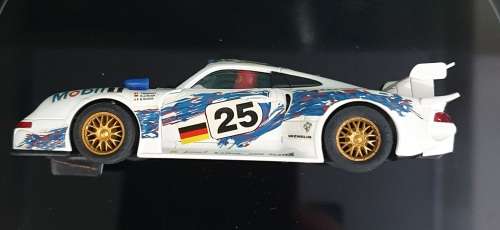 1/32 Ninco Porsche 911 GT1