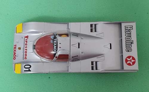 Hornby - Porsche 962 C560