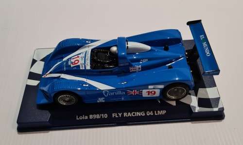 Fly Racing Lola B98/10 04 LMP