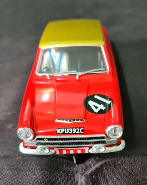 Scalextric Ford Cortina MK1