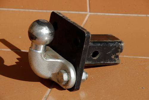 Removable Tow Bar for Toyota Fortuner for Trailer, Caravan, Boat
