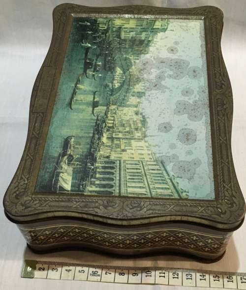 Vintage tin