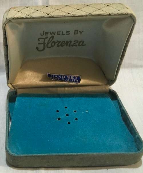 Jewels by Florenza jewellery box
