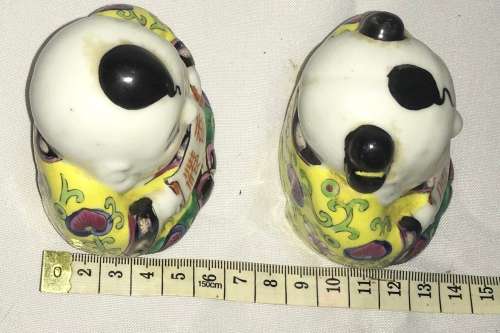 Pair Chinese ornaments