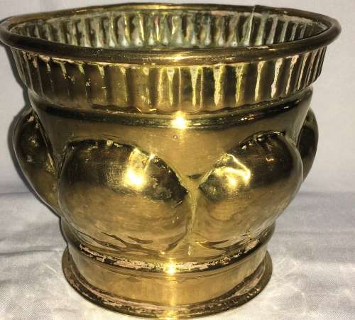 Brass planter