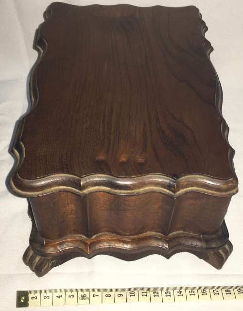 Jewellery box