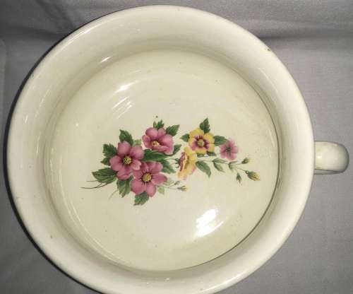 Portmeirion Pottery `Stoke On Trent` Chamber pot