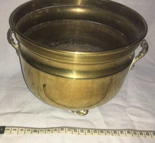 Brass planter
