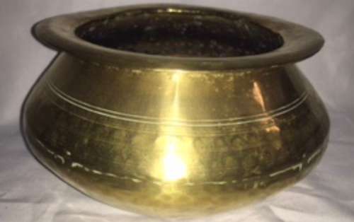 Brass planter