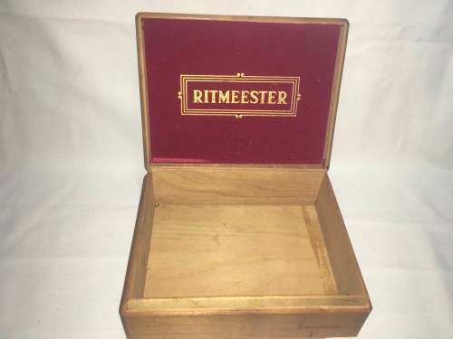 Cigar box