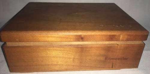 Cigar box