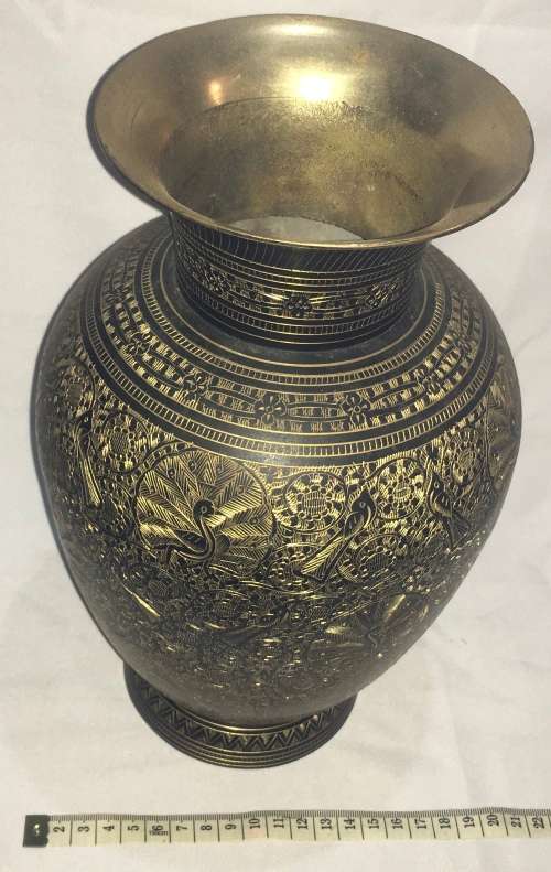Antique Bidiri vase