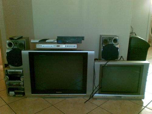74CM TV + 54CM TV + DSTV Decoder + Sony PS2 + DVD Recorder + HiFi