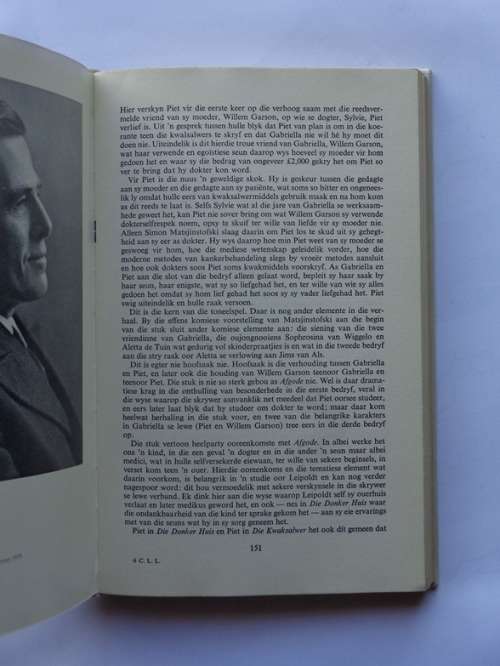 M.P.O. Burgess: C.L. Leipoldt. Nasionale Boekhandel, 1960