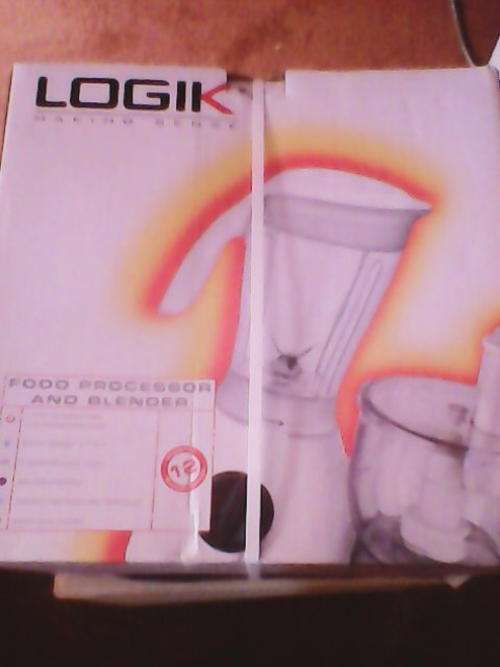 LOGIK FOOD POCESSOR AND BLENDER