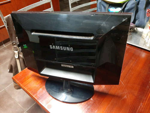 Samsung SyncMaster P2250 (second hand)