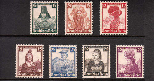 GERMAN REICH: MICHEL 588-597: 4.10.1935 - NATIONAL COSTUMES WITH 7 VALUES. SUPERB U/MINT (**)