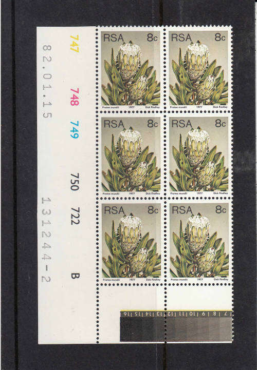RSA: 3RD DEFIN (PROTEAS) - 8c PANE B DATED 15.1.1982 (MATT PAPER). U/MINT(**)