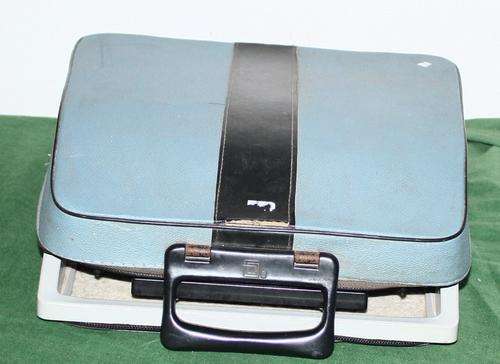 Olivetti typewritter No 2