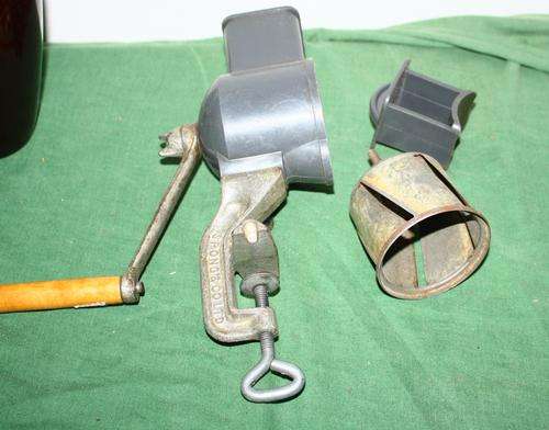 Sprong & Co Grater