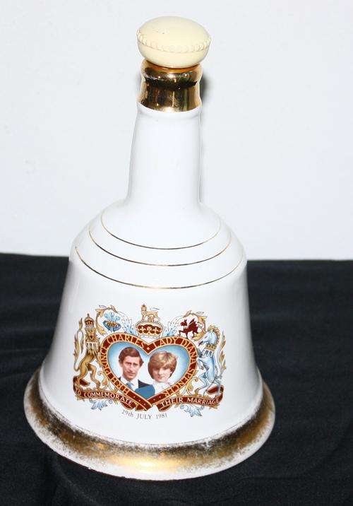 Bells decanter - Marriage of Charles and Di