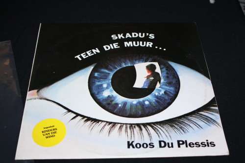 Koos Du Plessis - Skadu's Teen die Muur