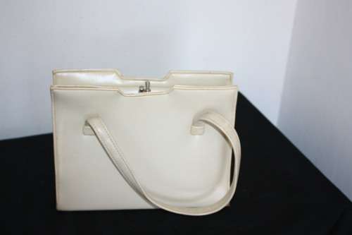 Vintage Cream Hand Bag