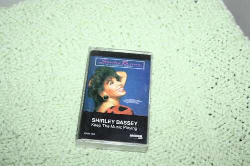 Shirley Bassey Keep the Music Playing