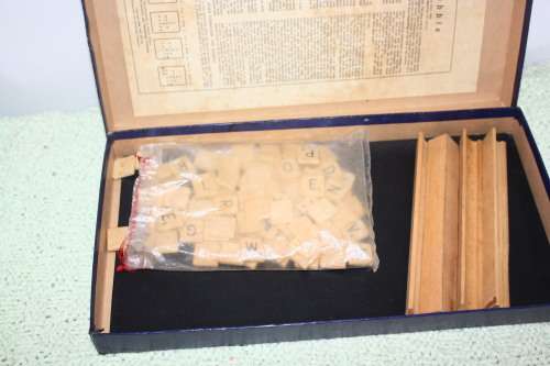Scrabble Wooden Pieces