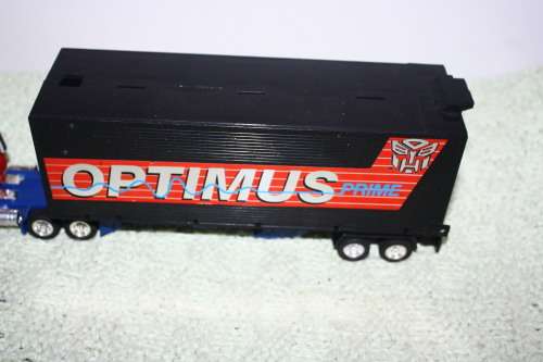 Transformers Optimus