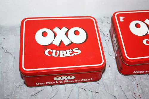 2 Oxo Tins