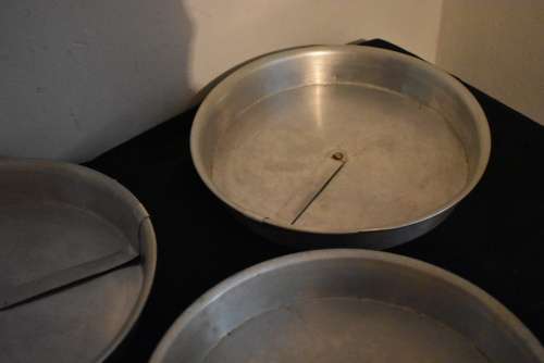 3 Cake Tins