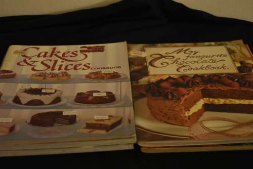 Cakes & Slices and Chocolate Cook Book