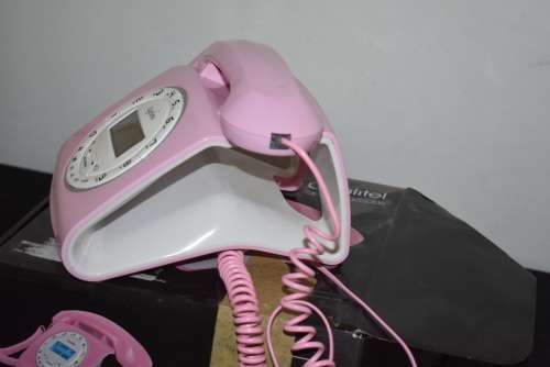 Reproduction Retro Style Pink Telephone