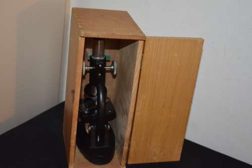 Boxed Microscope. Slides and Extra's