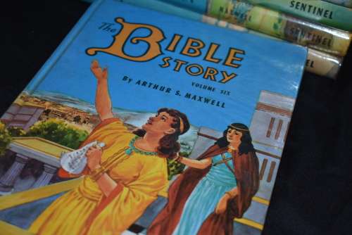 Set of 10 English Childrens Bible Story
