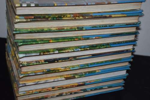 Set of 10 English Childrens Bible Story
