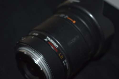 Tampron 28-200mm Lens with Hood