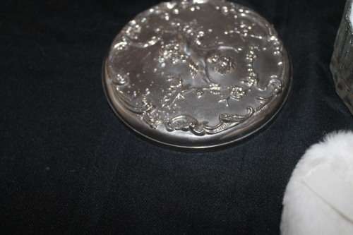 Powder Dish